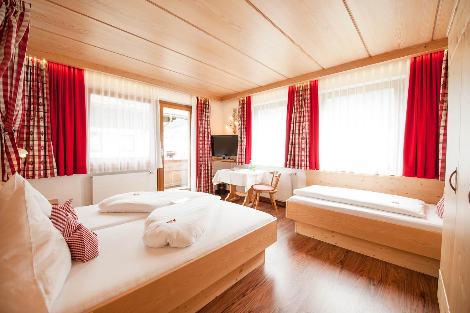 Hotel Angelika Нойштифт-им-Штубайталь Экстерьер фото