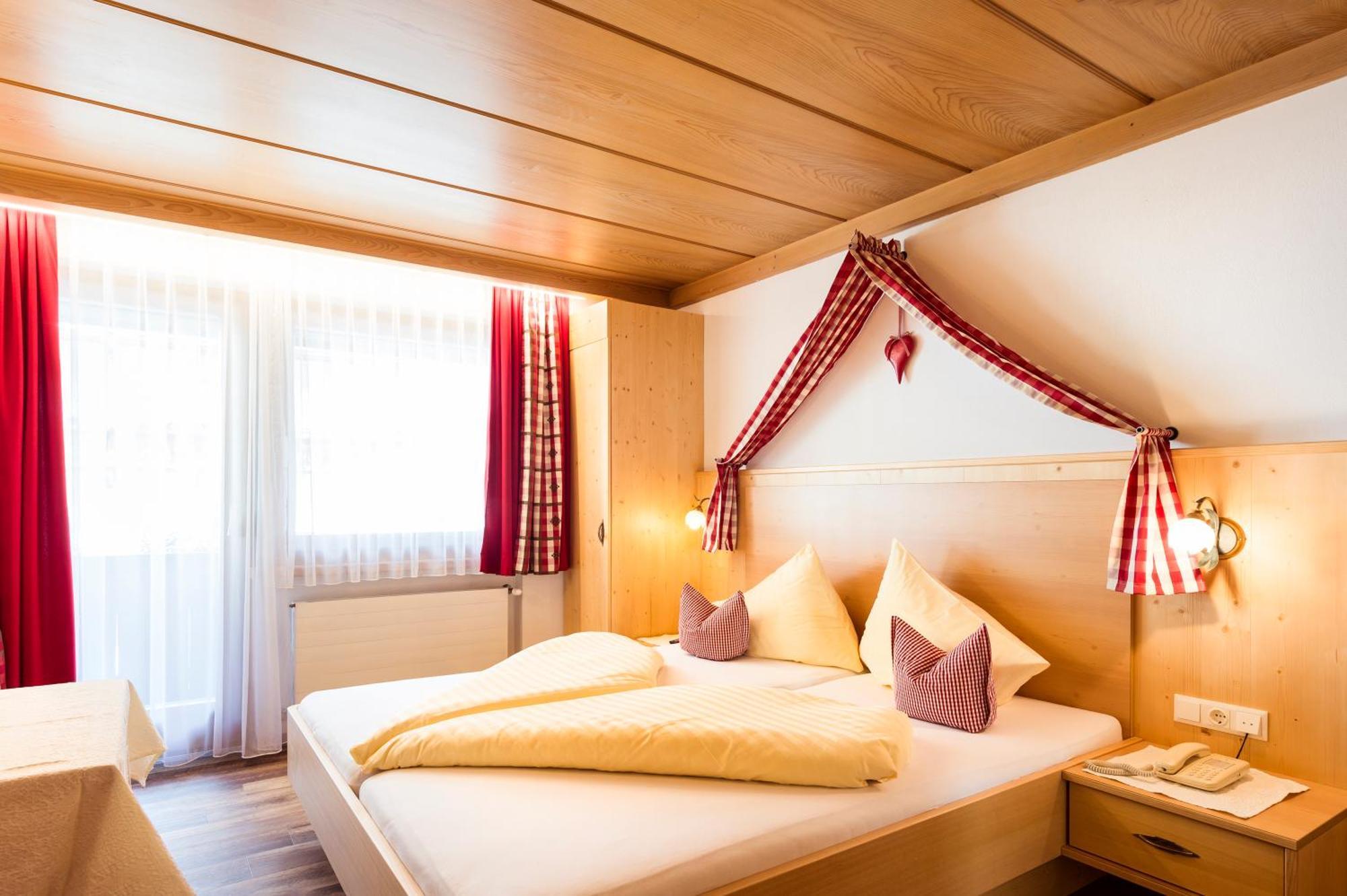 Hotel Angelika Нойштифт-им-Штубайталь Экстерьер фото