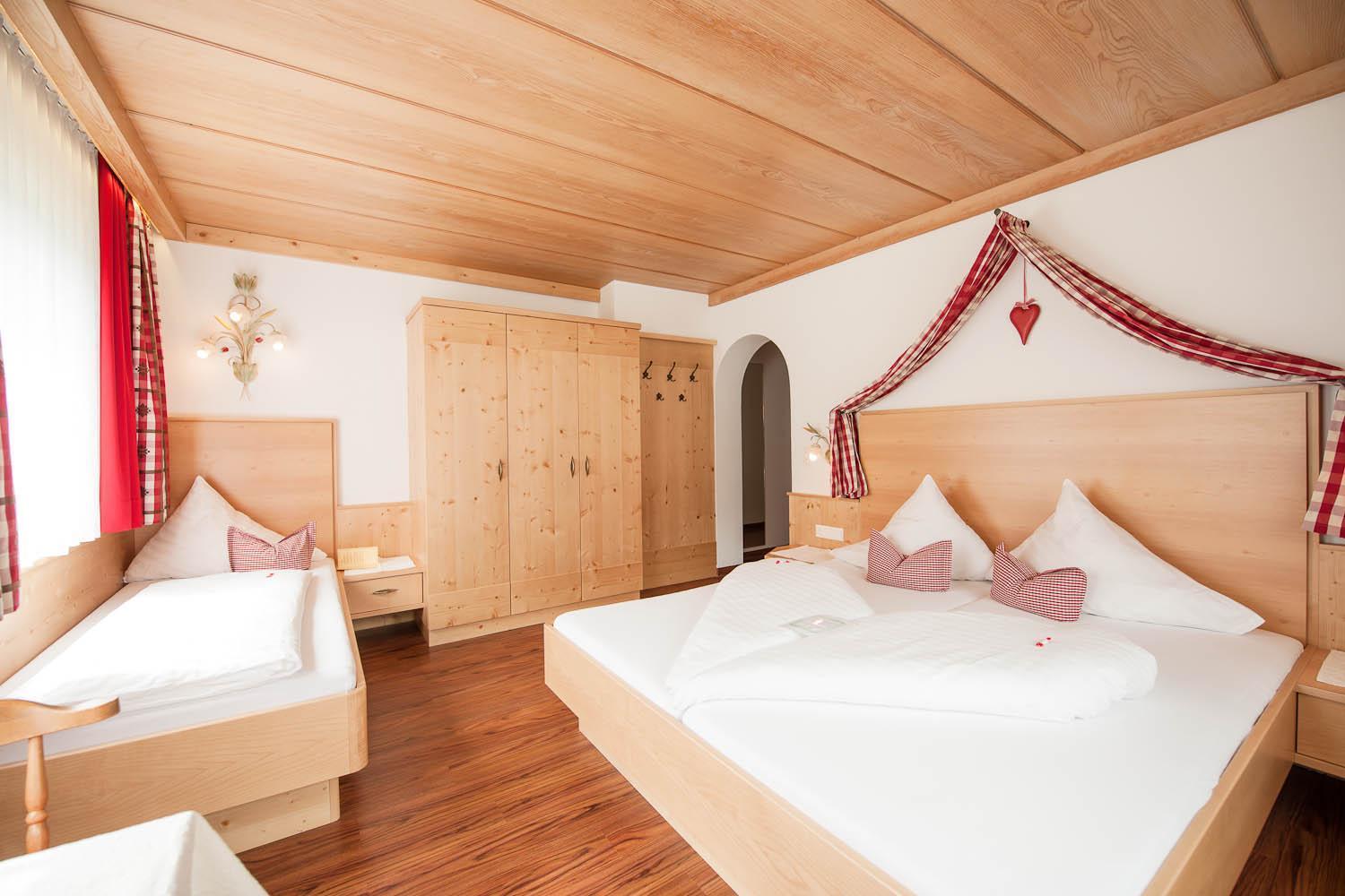 Hotel Angelika Нойштифт-им-Штубайталь Экстерьер фото